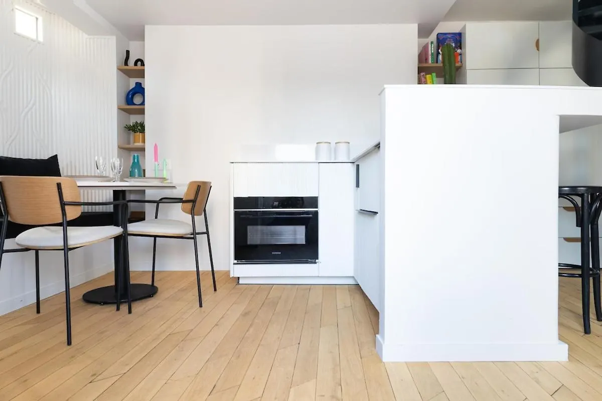 Mini Loft In Notre Dame District, Ile Saint-Louis, Paris Apartman Franciaország